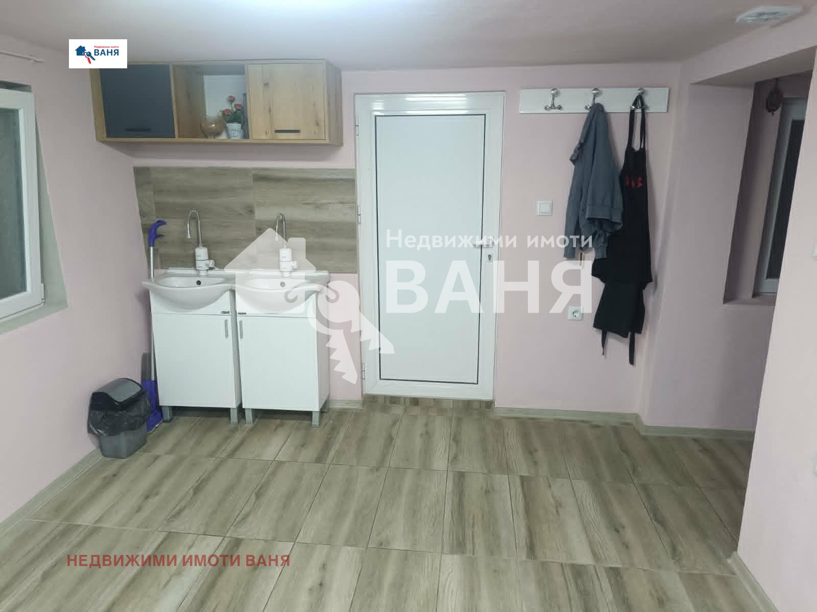 Дава под наем ОФИС, гр. Карлово, област Пловдив, снимка 8 - Офиси - 55554866
