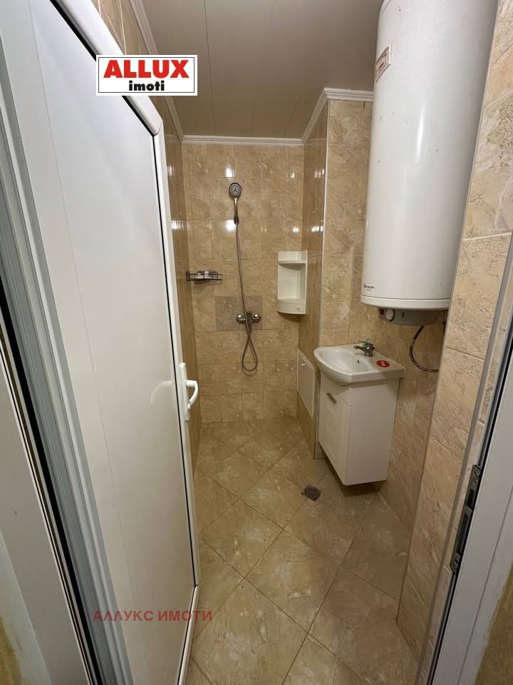 Da affittare  2 camere da letto Ruse , Charodejka - Iug , 80 mq | 46700435 - Immagine [6]