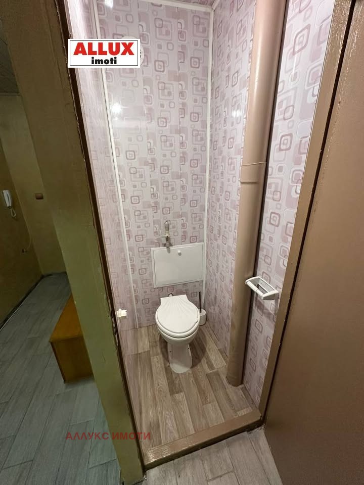 Da affittare  2 camere da letto Ruse , Charodejka - Iug , 80 mq | 46700435 - Immagine [7]