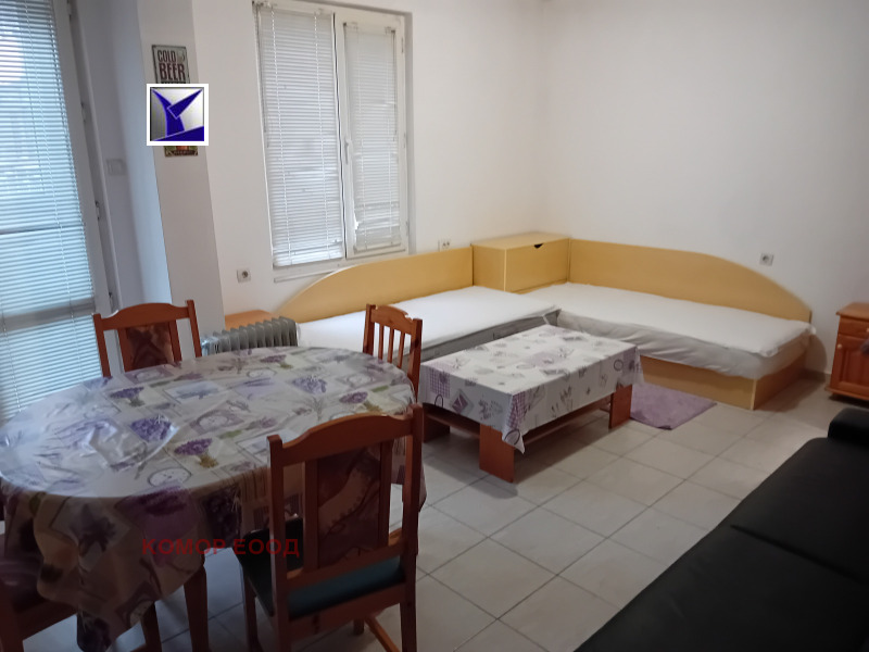 Дава под наем 1-СТАЕН, гр. Русе, Възраждане, снимка 10 - Апартаменти - 52197211