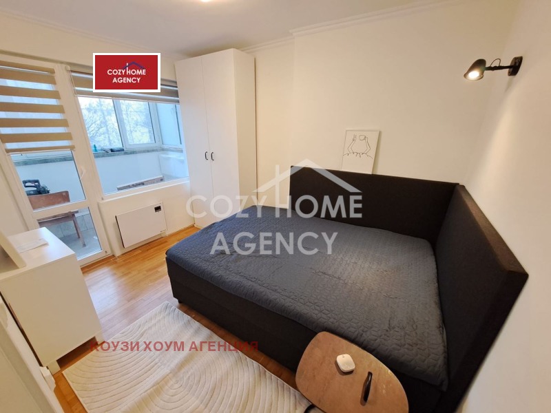 Дава под наем 2-СТАЕН, гр. София, Център, снимка 12 - Апартаменти - 52678563