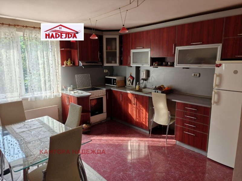 В аренду  2 спальни Варна , Лятно кино Тракия , 100 кв.м | 92533633 - изображение [5]