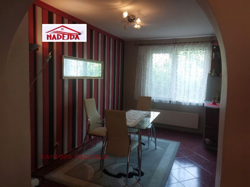 Te huur  2 slaapkamers Varna , Ljatno kino Trakija , 100 m² | 92533633 - afbeelding [14]