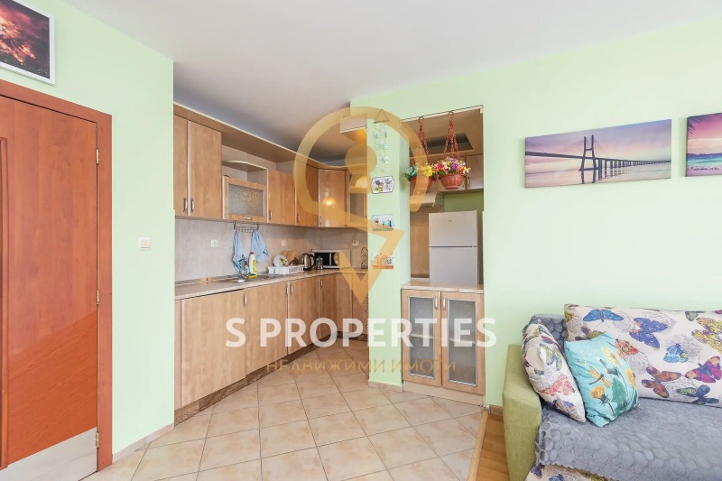 Дава под наем МНОГОСТАЕН, гр. Варна, Център, снимка 6 - Апартаменти - 53443615