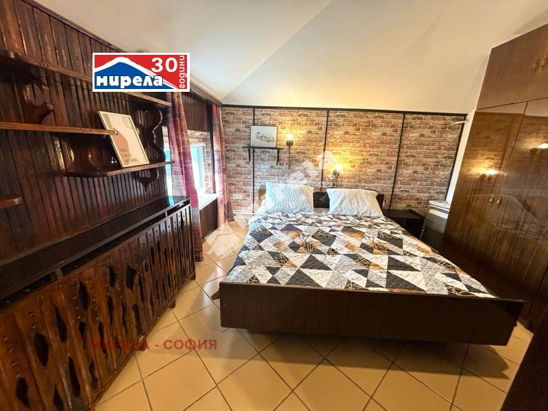 Дава под наем 2-СТАЕН, гр. София, Център, снимка 3 - Апартаменти - 52613772