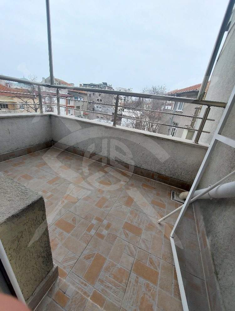 Дава под наем 2-СТАЕН, гр. Бургас, Център, снимка 6 - Апартаменти - 54032053