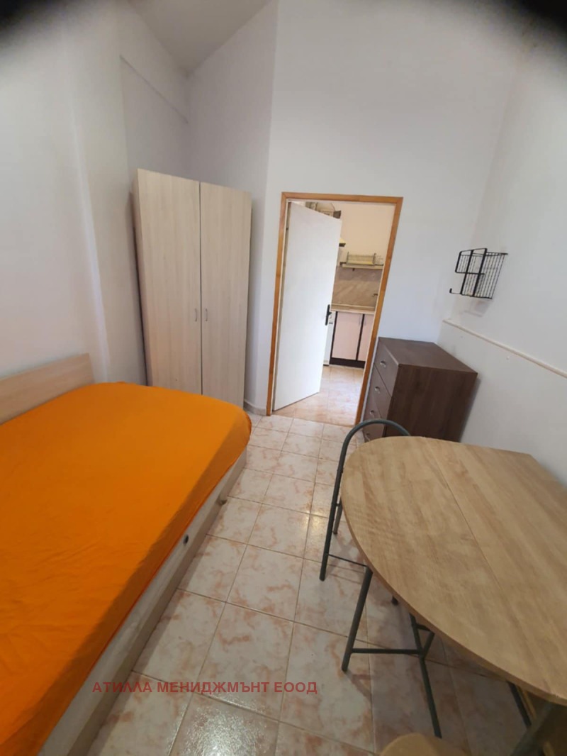 В аренду  Студия Пловдив , Кършияка , 36 кв.м | 78744798