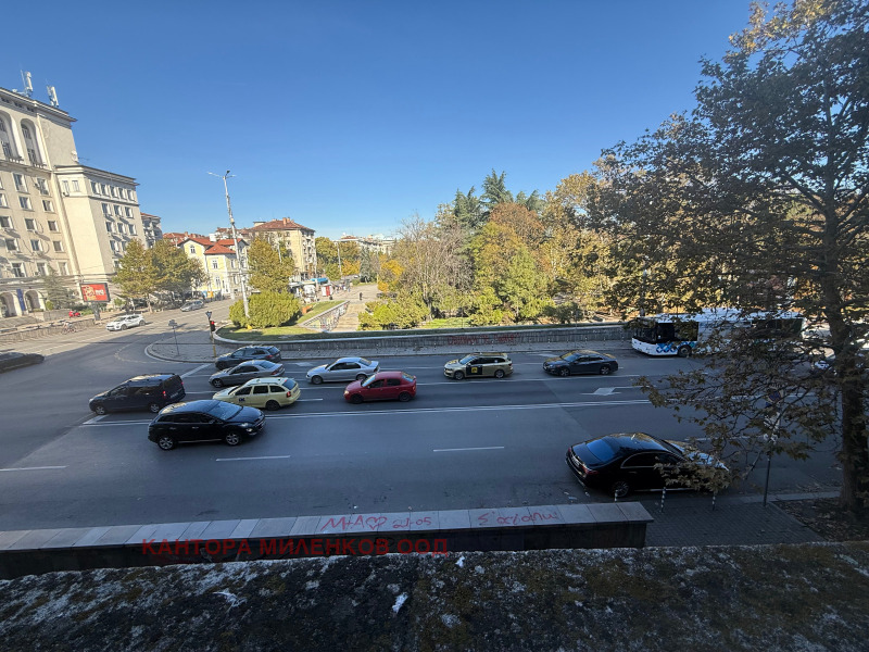 Дава под наем 2-СТАЕН, гр. София, Център, снимка 11 - Апартаменти - 52619418