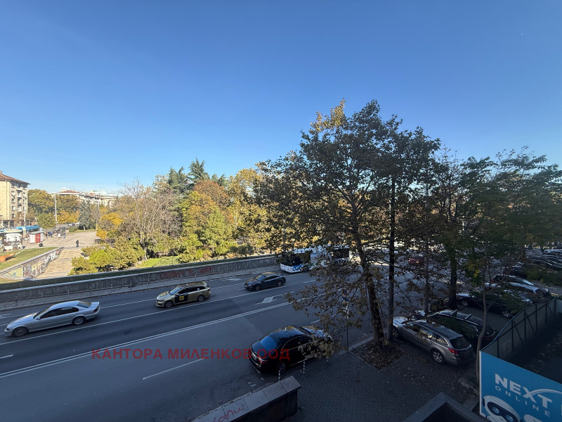 Дава под наем 2-СТАЕН, гр. София, Център, снимка 10 - Апартаменти - 52619418