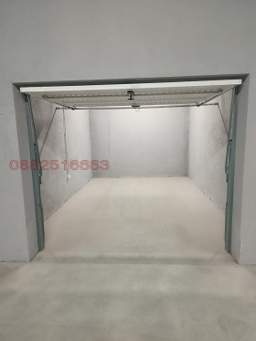 ГАРАЖ, ПАРКОМЯСТО, 18 m2