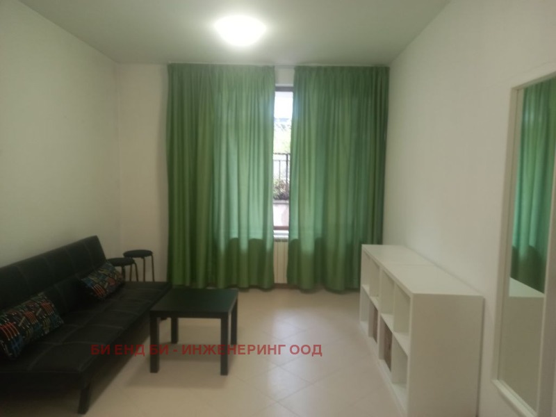 Para alugar  1 quarto Sofia , Lozenec , 43 m² | 70690272