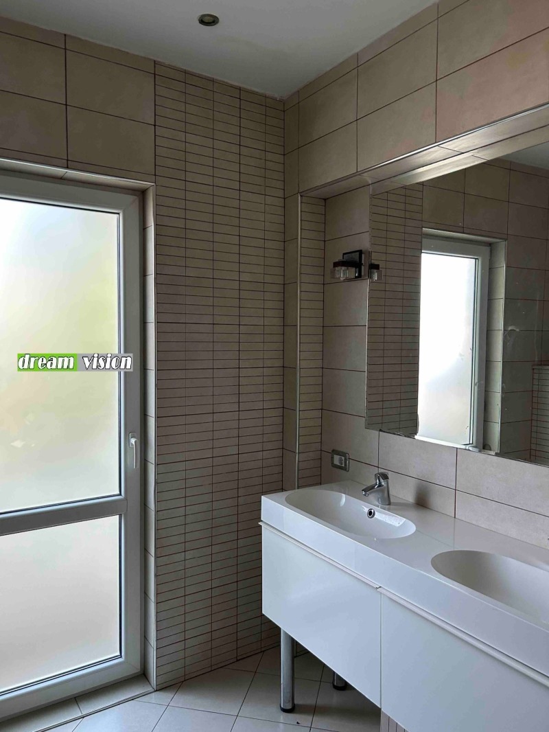 Дава под наем  3-стаен град София , Център , 190 кв.м | 70329160 - изображение [8]