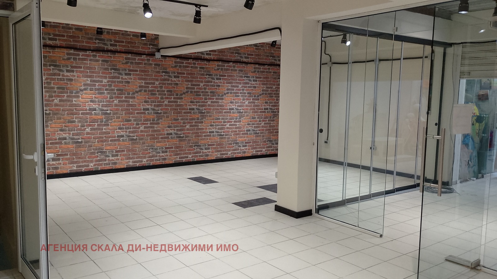 Дава под наем ОФИС, гр. София, Център
