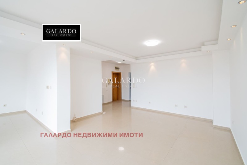 Дава под наем 2-СТАЕН, гр. София, Център, снимка 3 - Апартаменти - 52231454