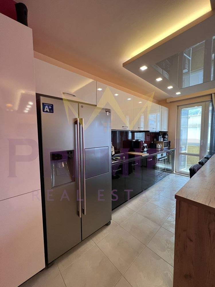 Дава под наем 3-СТАЕН, гр. Варна, Левски 1, снимка 2 - Апартаменти - 54202721