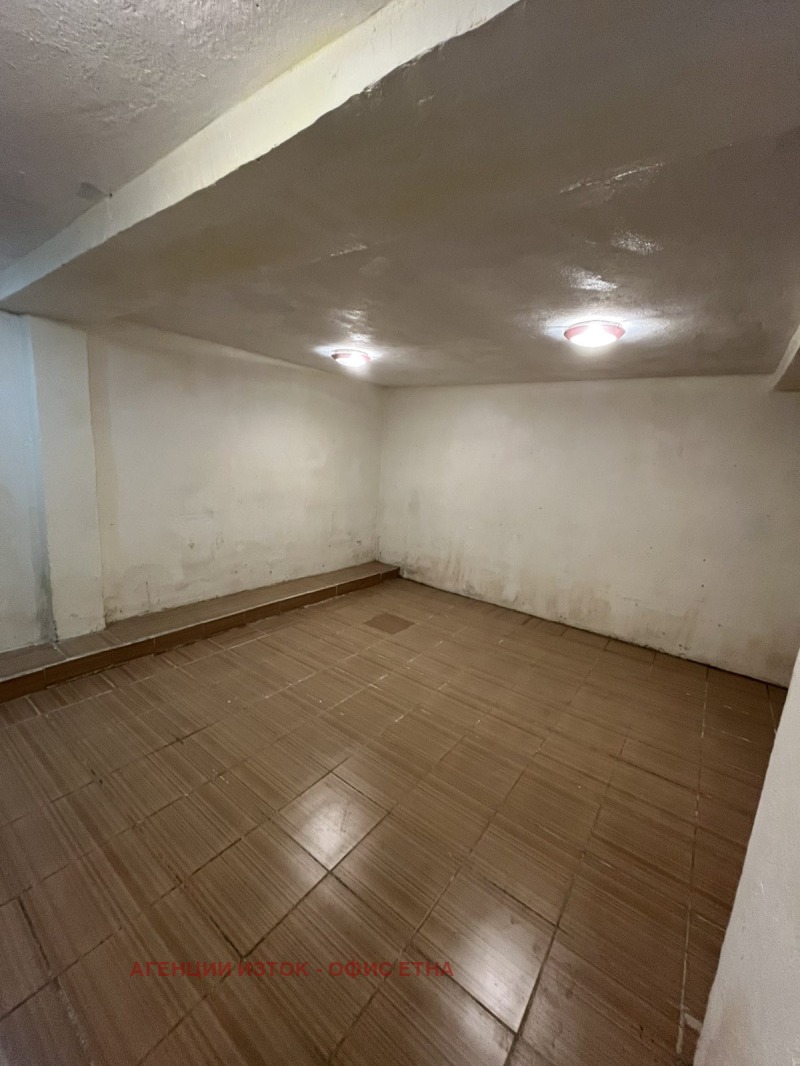 Do wynajęcia  Sklep Sofia , Lewski , 70 mkw | 16651547 - obraz [5]
