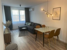 1 dormitor Mladejci Hâlm, Plovdiv