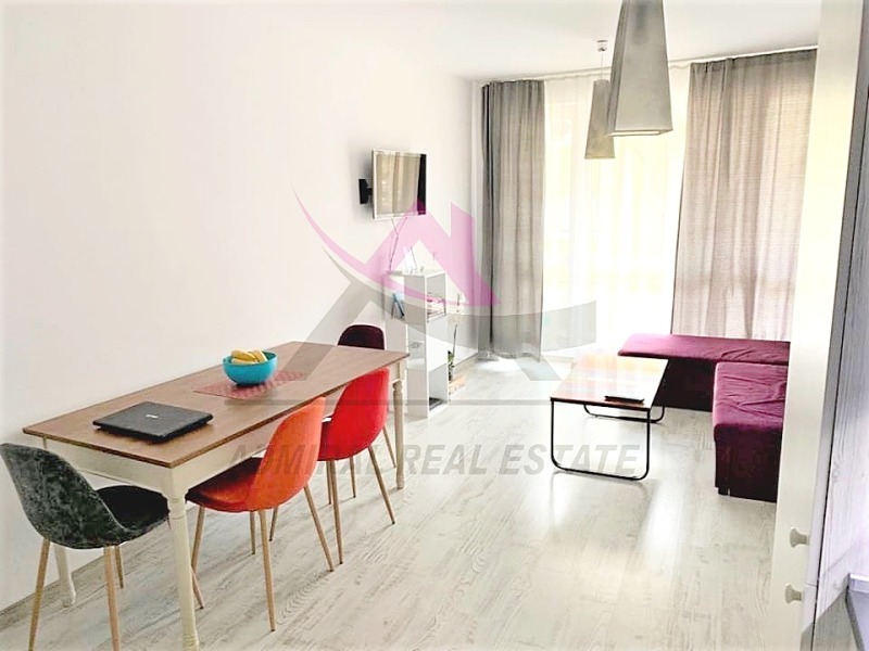 Дава под нем  2-стаен, град Варна, Цветен квартал •  409 € • ID 58229018 — holmes.bg - [1] 