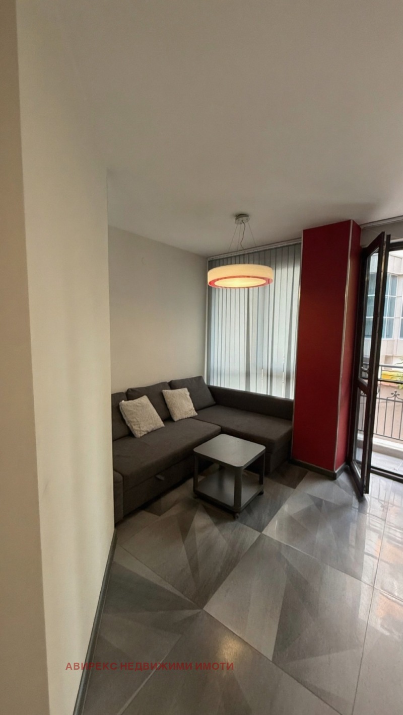 Дава под Наем 2-СТАЕН в град Пловдив, Кършияка - 69 кв.м / 450 € » 880.12 лв., АВИРЕКС НЕДВИЖИМИ ИМОТИ