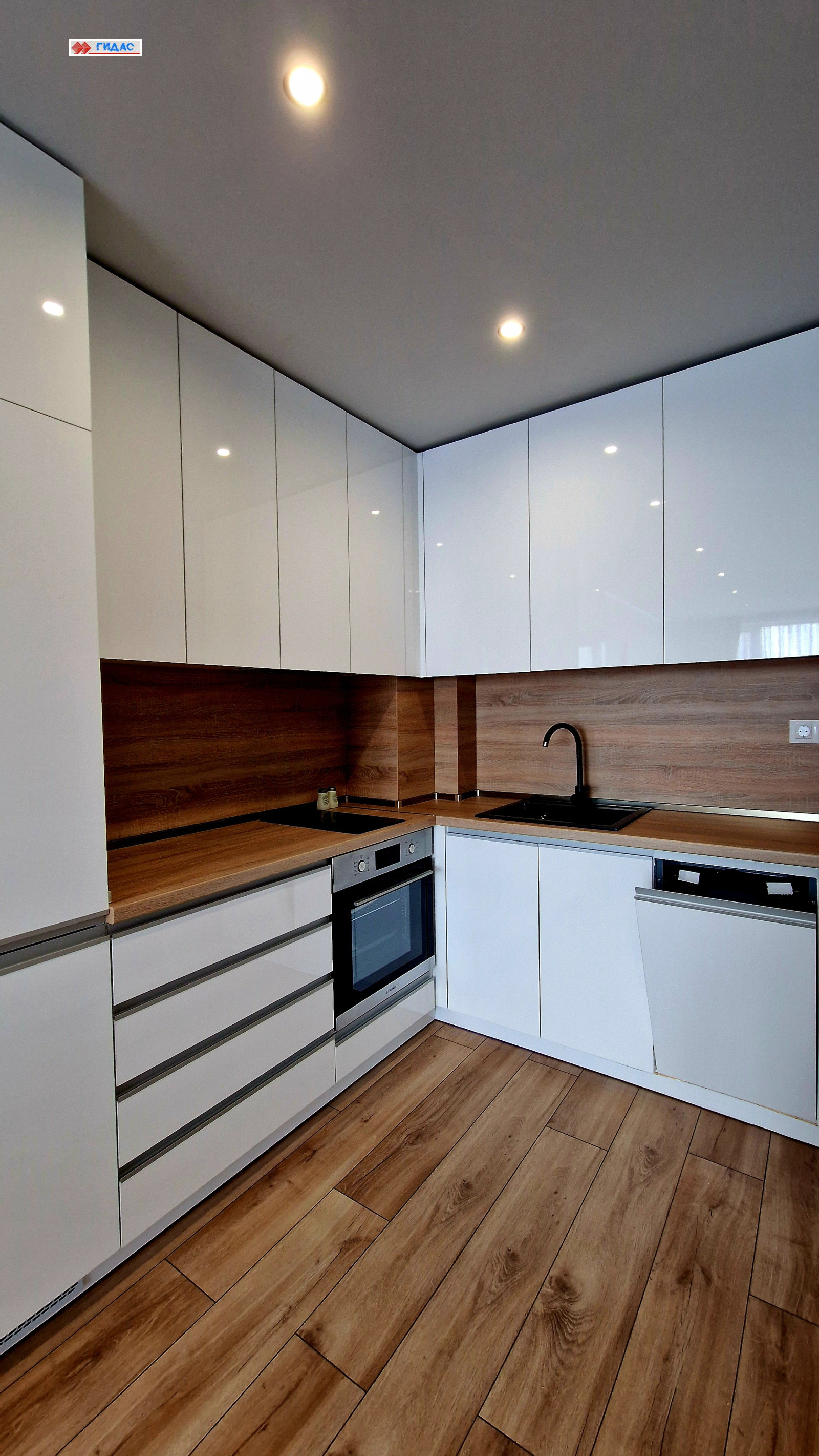 Дава под наем 2-СТАЕН, гр. Пловдив, Център, снимка 5 - Апартаменти - 54195000