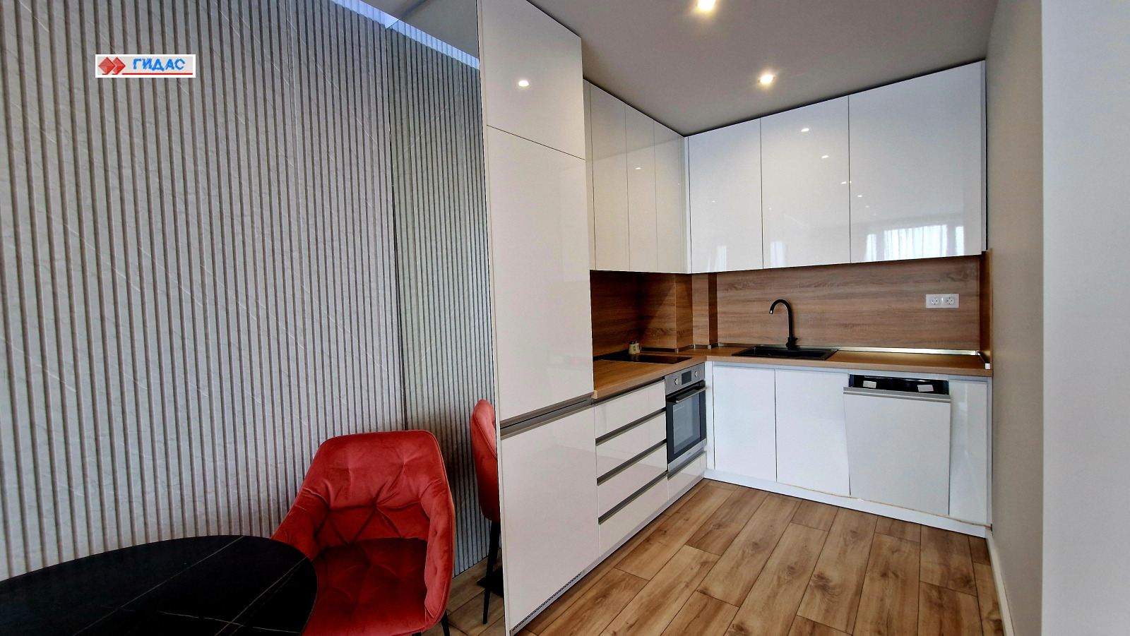 Дава под наем 2-СТАЕН, гр. Пловдив, Център, снимка 6 - Апартаменти - 54195000