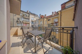 2 bedroom Tsentar, Sofia 1