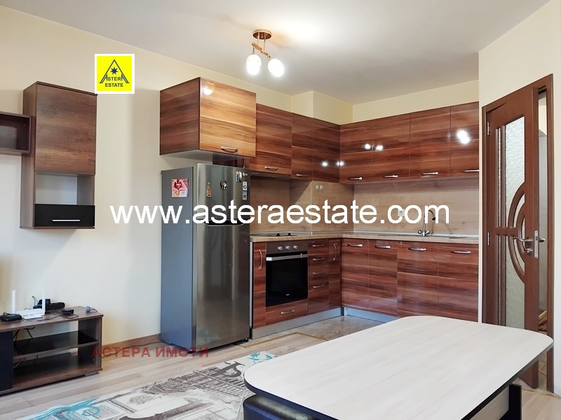 Дава под наем 2-СТАЕН, гр. Благоевград, Широк център