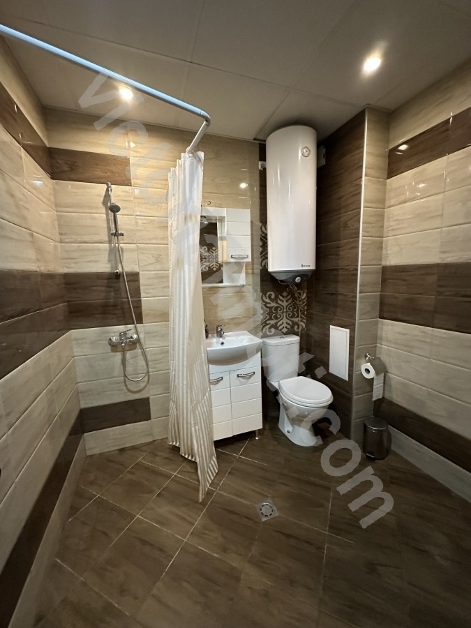 Дава под наем 2-СТАЕН, гр. Велико Търново, Бузлуджа, снимка 2 - Апартаменти - 53730685