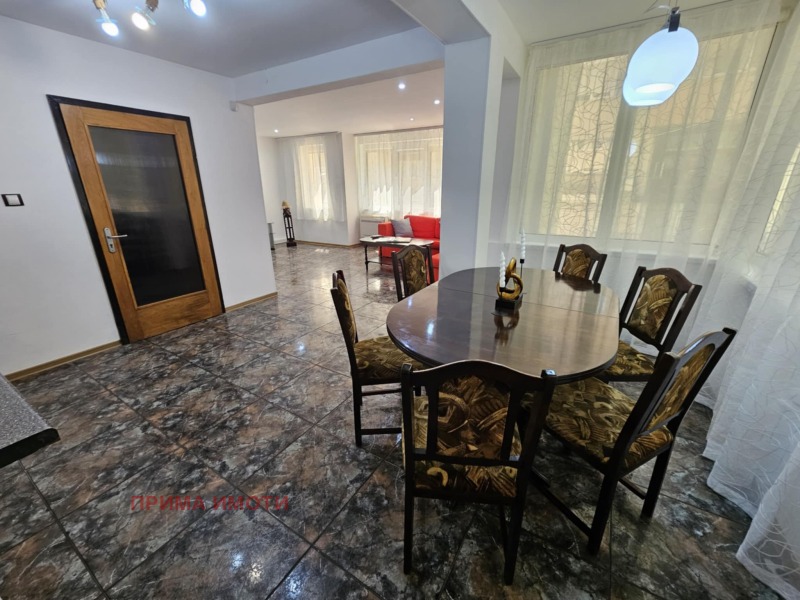 Do wynajęcia  3 sypialnie Warna , Cweten kwartal , 130 mkw | 24423801 - obraz [6]