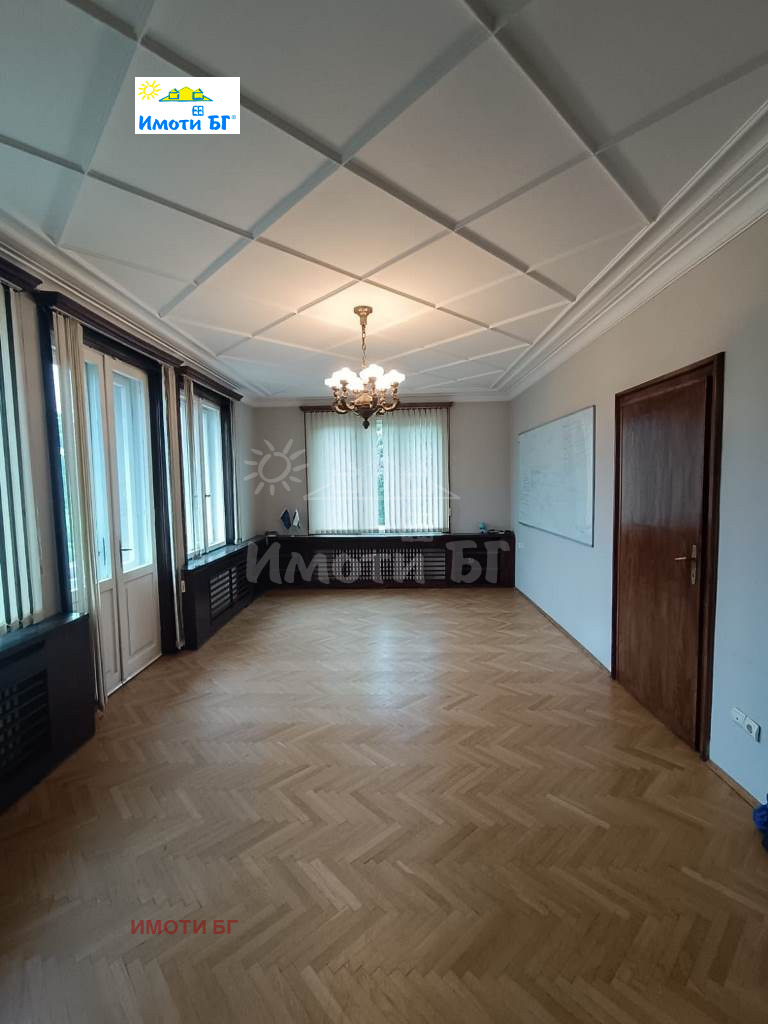 En renta  Oficina Sofia , Oborishte , 142 metros cuadrados | 48237716