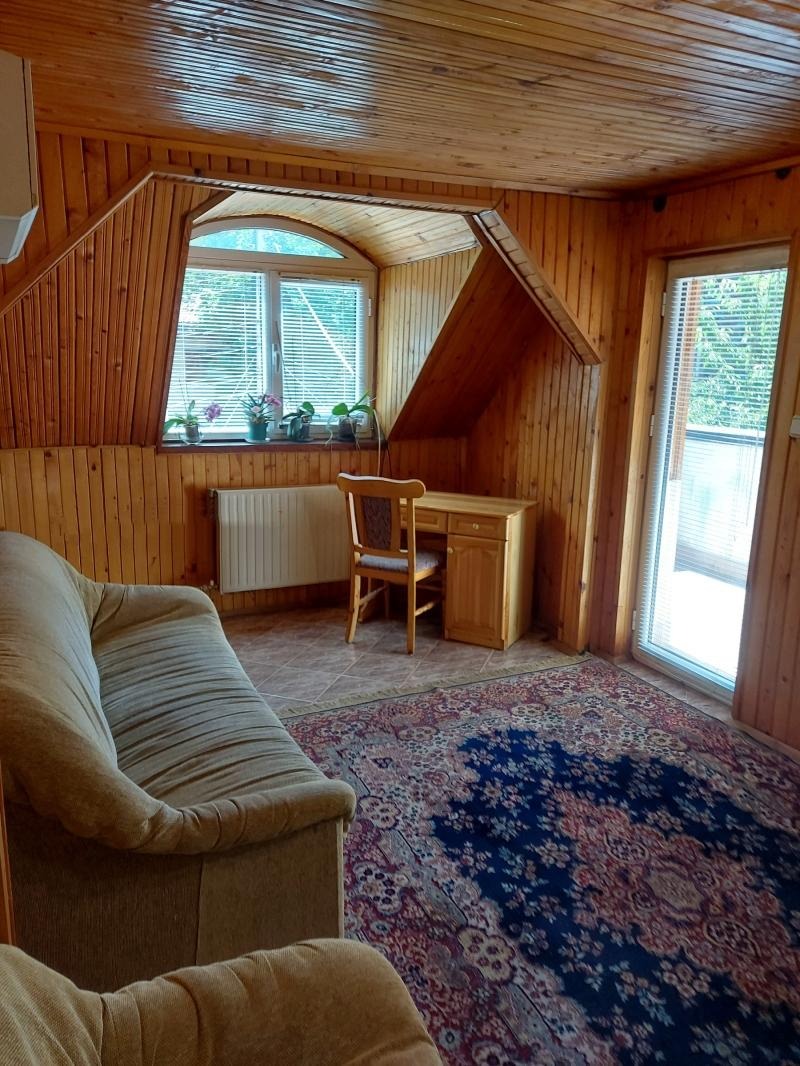 Дава под наем ЕТАЖ ОТ КЪЩА, гр. София, Симеоново