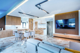 4-СТАЕН, 207 m2