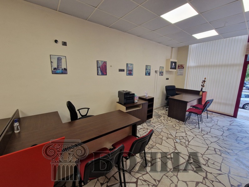 K pronájmu  Kancelář Ruse , Vazraždane , 80 m2 | 33721282 - obraz [3]