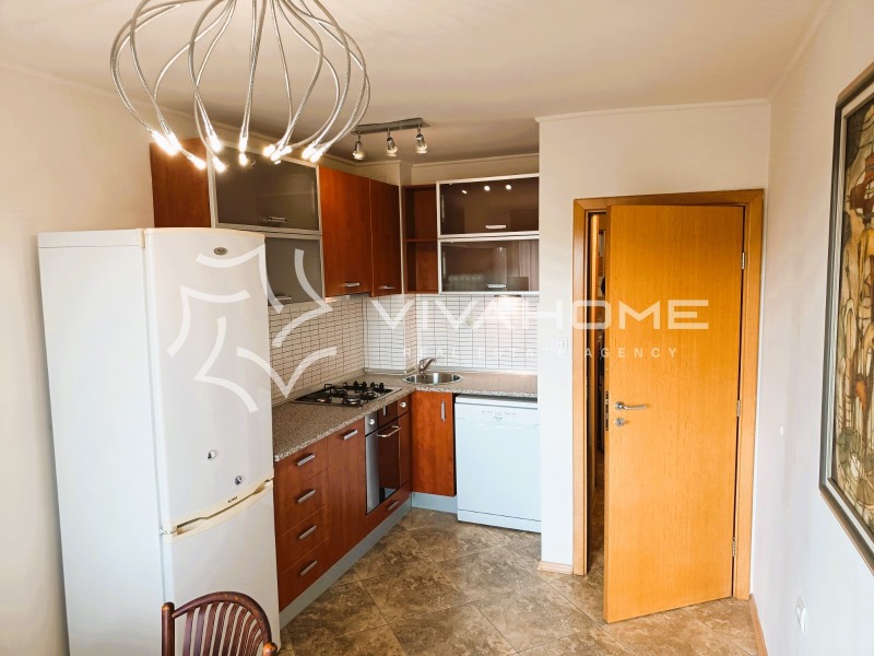 A louer  1 chambre Varna , Grand Mol , 55 m² | 27143070 - image [2]