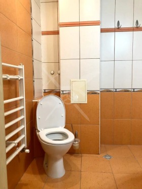 3-стаен град Варна, Левски 1 7