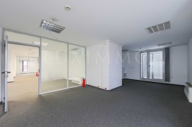 ОФИС, 500 m2
