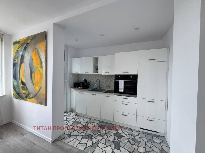 Дава под наем 1-СТАЕН, гр. Бургас, Център, снимка 3 - Апартаменти - 52747867