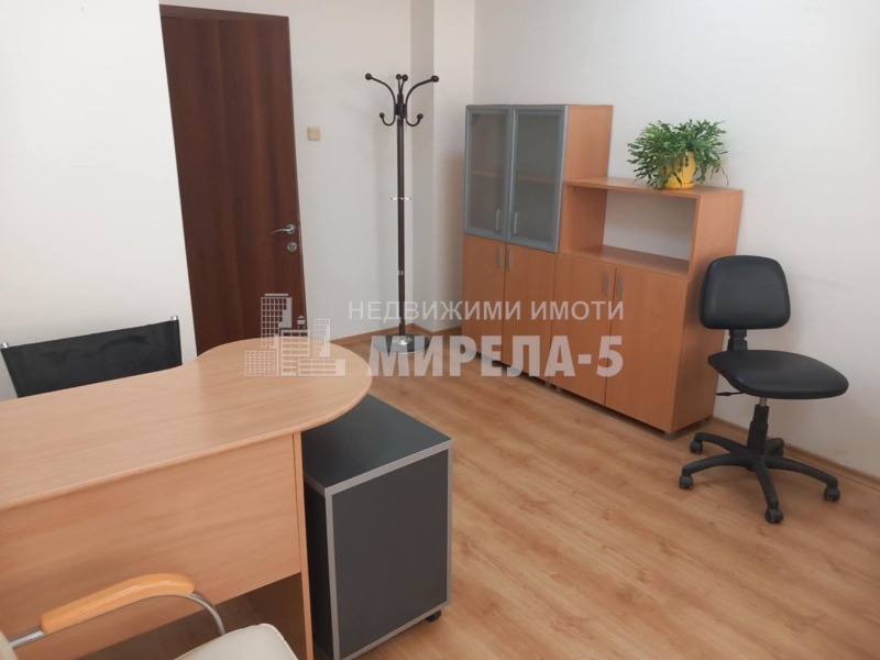 Da affittare  Ufficio Ruse , Tsentar , 21 mq | 18120754 - Immagine [2]