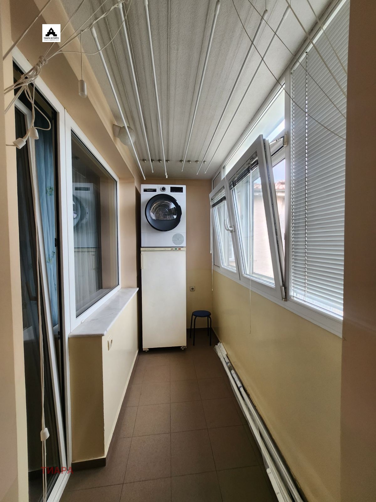 Дава под наем МНОГОСТАЕН, гр. София, Света Троица, снимка 8 - Апартаменти - 54913127