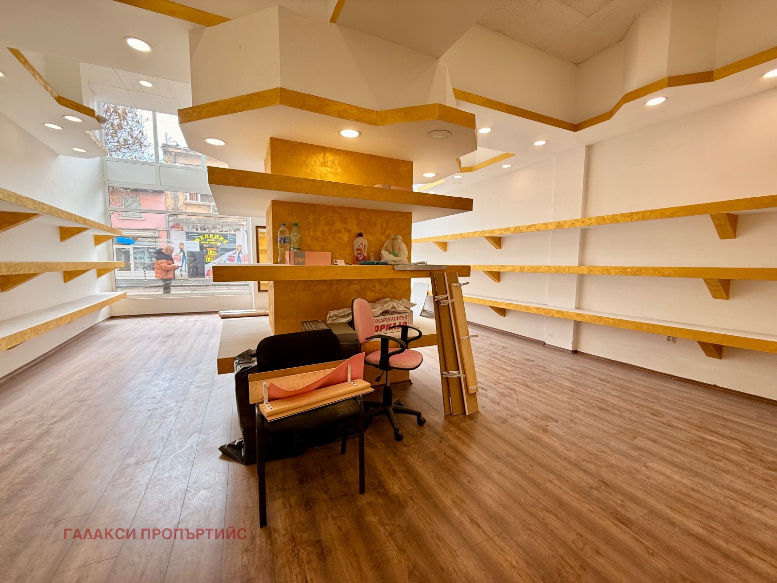 Дава под наем МАГАЗИН, гр. София, Център, снимка 5 - Магазини - 54128308