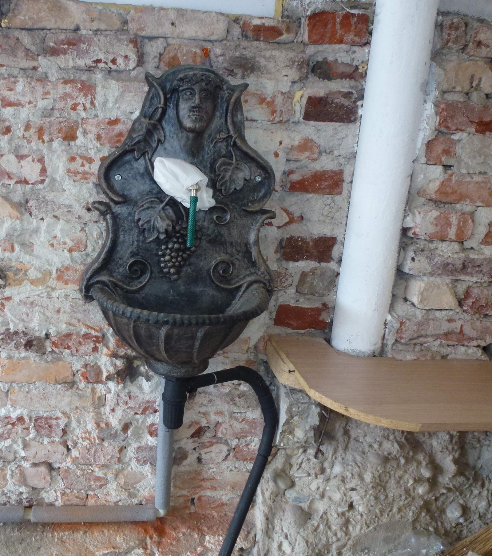 Дава под наем ГАРАЖ, ПАРКОМЯСТО, гр. София, област София-град, снимка 5 - Гаражи и паркоместа - 54185984