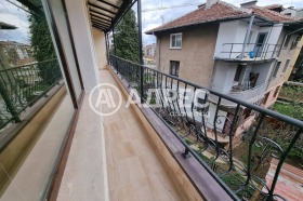 2 makuuhuonetta m-t Gardova glava, Sofia 10