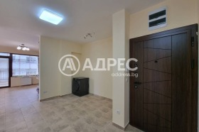 2 makuuhuonetta m-t Gardova glava, Sofia 5
