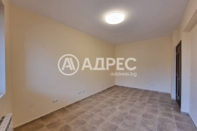 2 makuuhuonetta m-t Gardova glava, Sofia 7