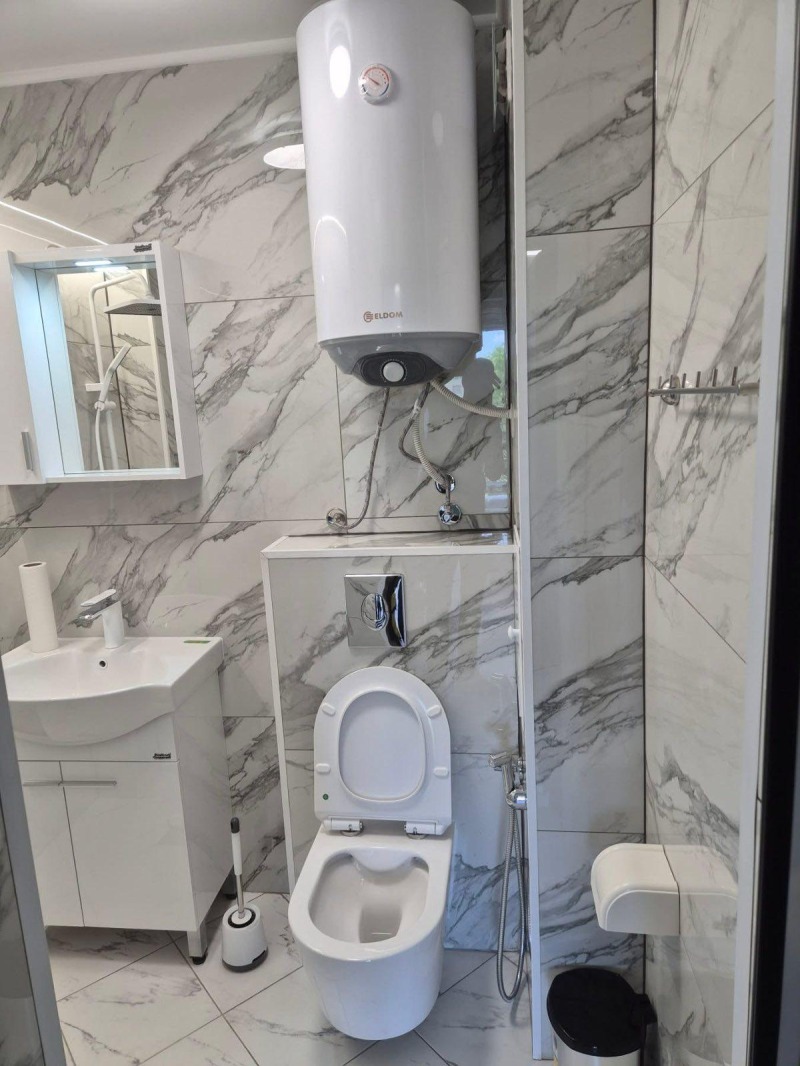 En renta  Estudio Plovdiv , Karshiyaka , 30 metros cuadrados | 80945382 - imagen [4]