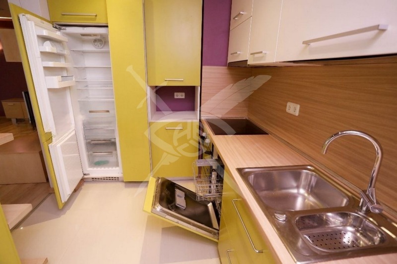 Дава под наем  4-стаен град София , Кръстова вада , 150 кв.м | 55675548 - изображение [5]