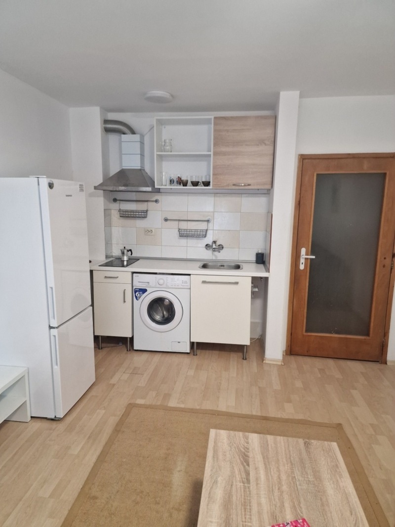 Zu vermieten  1 Schlafzimmer Sofia , Geo Milew , 67 qm | 16709397 - Bild [2]