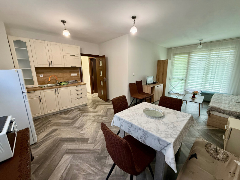En renta  2 dormitorios Plovdiv , Jristo Smirnenski , 90 metros cuadrados | 40801123 - imagen [2]