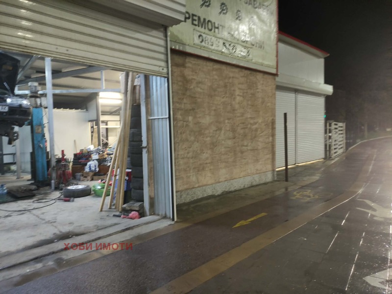 Дава под наем ПРОМ. ПОМЕЩЕНИЕ, гр. Пловдив, Кючук Париж, снимка 4 - Производствени сгради - 53515723