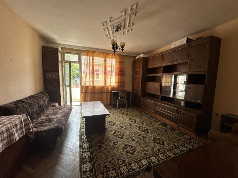 De inchiriat  1 dormitor Șumen , Herson , 72 mp | 68308372